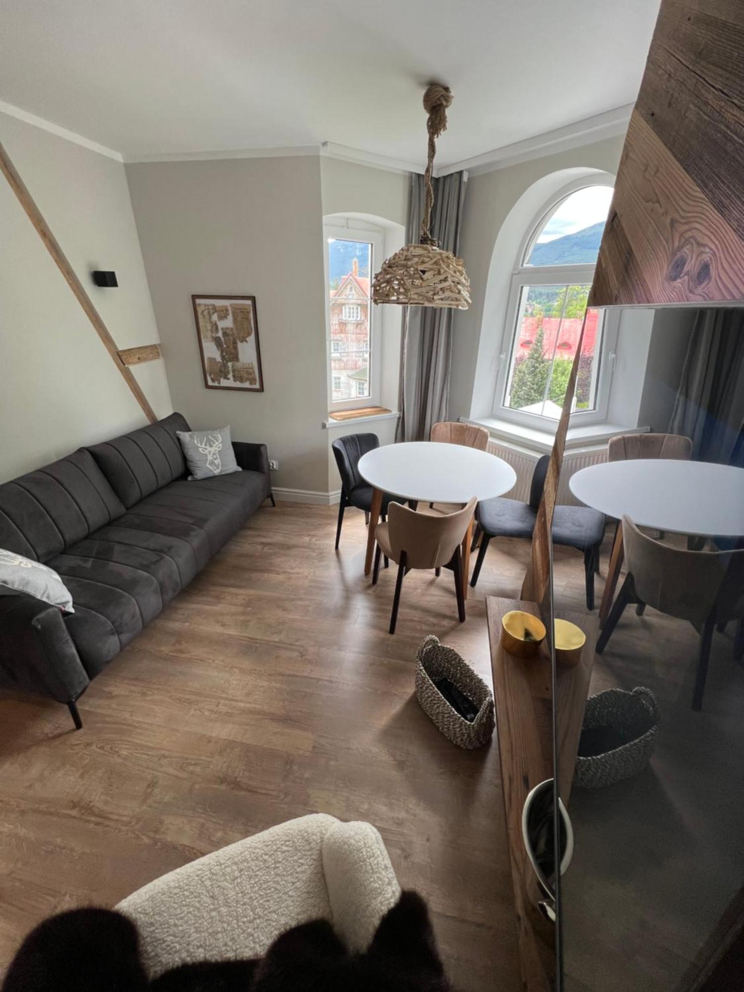 Nelly Apartment